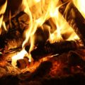 Гадания на любовь и желание по огню